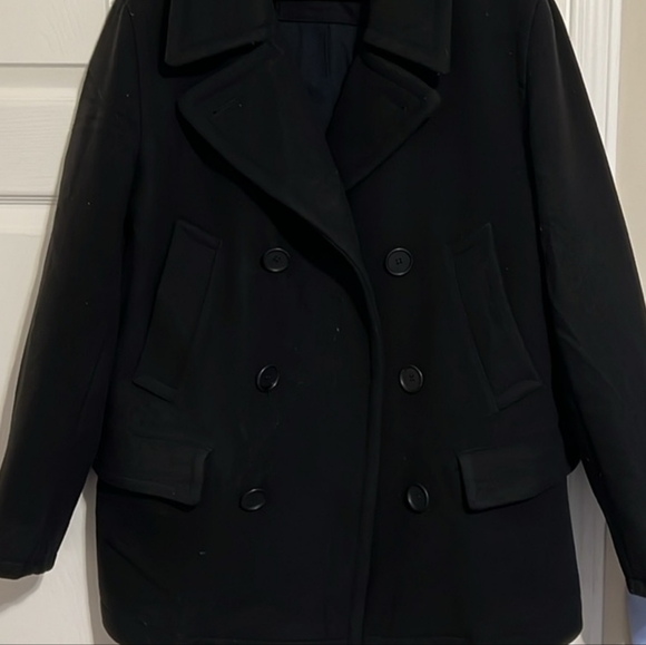 Lacoste winter coat - Picture 3 of 10